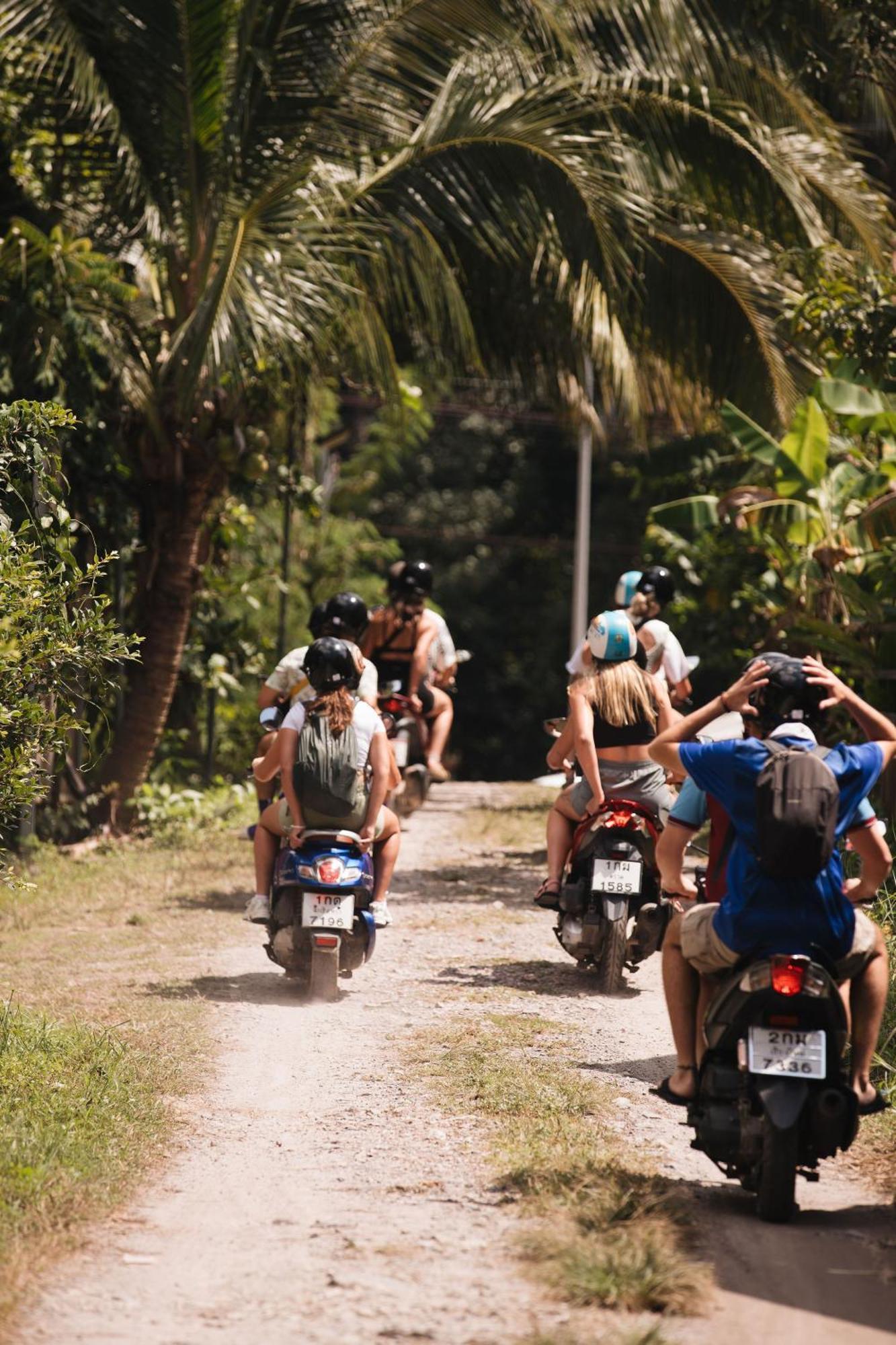 Blanco Hostel Lanta 18 To 35 Ko Lanta المظهر الخارجي الصورة